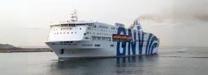 Réservez votre bateau GNV Fantastic ferry